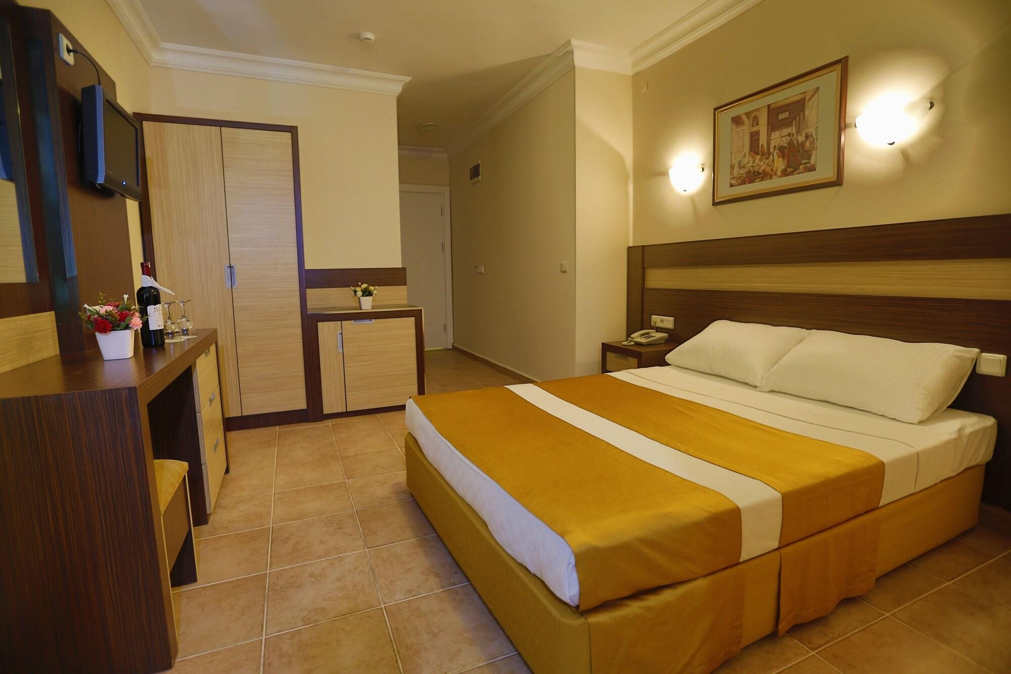 Enki Hotel Аланя Екстериор снимка